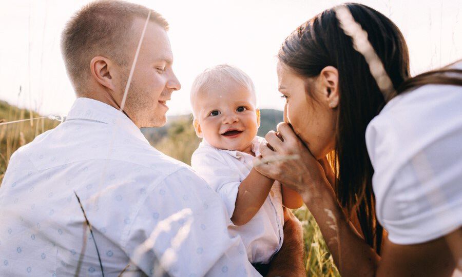 Çocuğunuzu dudağından öpmeyin